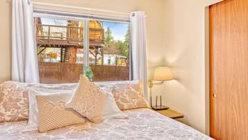 House | 2 bilik tidur