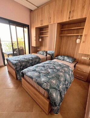 2 bedrooms, in-room safe, free WiFi, bed sheets