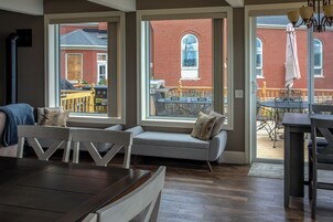 全景独立别墅 | 起居区 | 平板电视