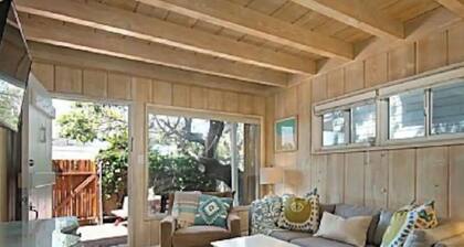 Surfside Cottage - 200 ft from the Sand