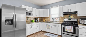 4 bedroom home near Downtown GR