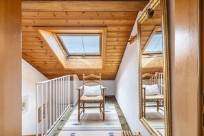 Interior - Apartment 'Im Haus Kempkens' with Private Terrace, Balcony and Wi-Fi (Wasserburg)