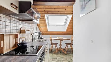 冰箱、烤箱、炉灶、洗碗机