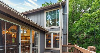 Beautiful 3Bed 4.5Bath Cabin w/ Bonus Room - Near Trails and Lake