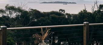 Sun-drenched with spectacular views. Central location for exploring Bruny.