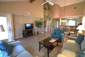 TV - 2 Bedrooms at Brigantine Quarters 232 (Hilton Head Island)