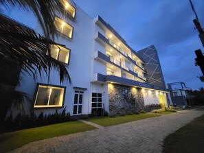 Fachada da propriedade