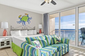 Iron/ironing board, travel cot, free WiFi, bed sheets - Official Majestic Beach Resort - T1 1709 - Small Studio - Sleeps 2 (Panama City Beach)