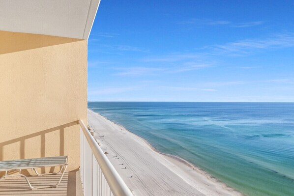 Property grounds - Official Majestic Beach Resort - T1 1709 - Small Studio - Sleeps 2 (Panama City Beach)