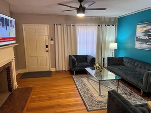 Smart TV, fireplace, computer monitors