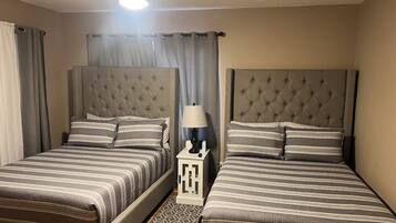 2 bedrooms, desk, iron/ironing board, free WiFi