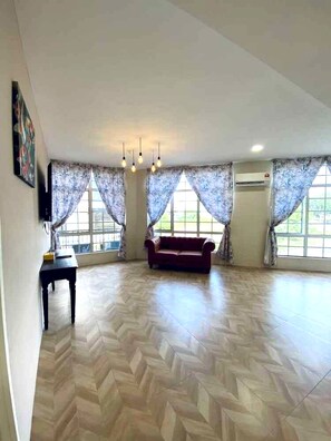 Lobby - Townhouse OAK Dz Premier Suite (Malacca City)