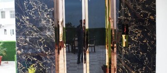 Hotel Tapovan By Terraa Hotels