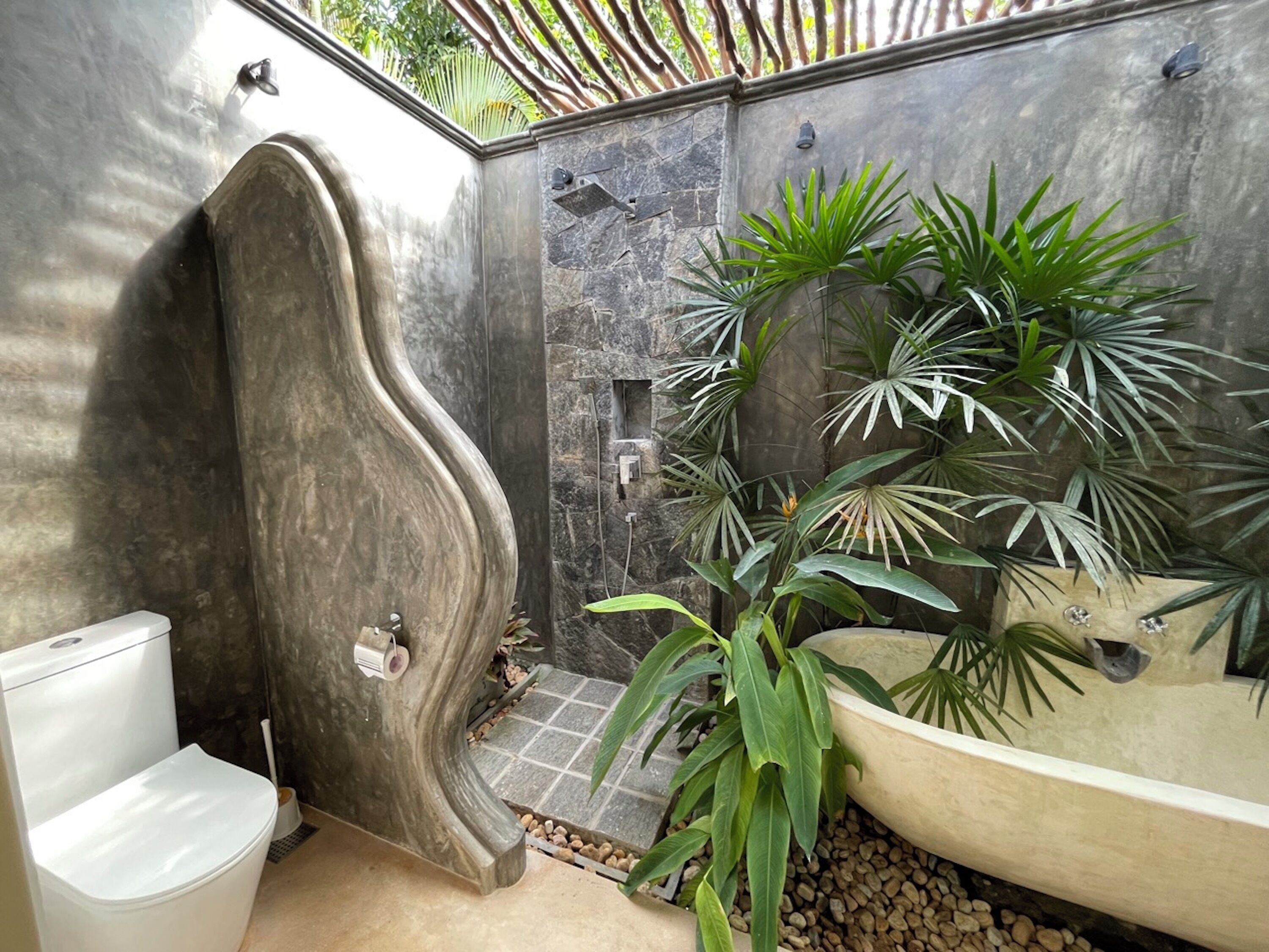 Premier Suite | Bilik Mandi | Kelengkapan dandanan diri percuma, jubah mandi, bidet, tuala disediakan 