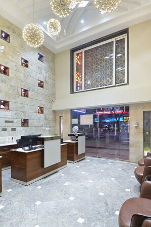 Reception - Hotel Oak plaza New Delhi (New Delhi)