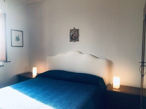 8 bedrooms, in-room safe, iron/ironing board, travel crib