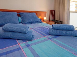 2 bedrooms, Internet