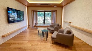 Phòng Suite tiện nghi đơn giản | 1 phòng ngủ, bộ đồ giường cao cấp 