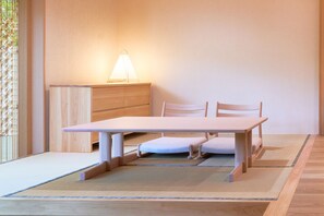 Basic Twin Room | Premium bedding, memory foam beds, free minibar items
