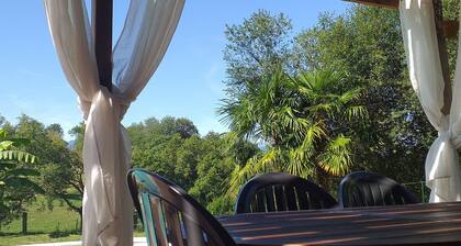 Maison à la Campagne Avec Piscine à Proximité de Nay