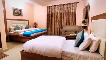 Phòng đôi Superior | Nệm cao su hoạt tính (memory foam)