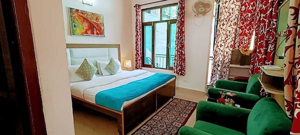 Superior Double Room | Memory foam beds, free WiFi - Kumar Residency (Dharamshala)