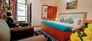 Deluxe Room | Memory foam beds, free WiFi - Kumar Residency (Dharamshala)