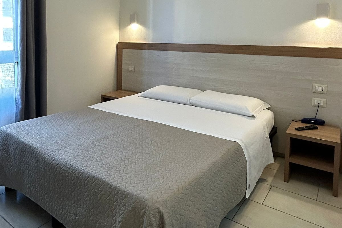 Standard Room, 1 Double Bed