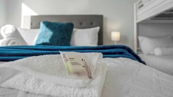 Iron/ironing board, travel cot, free WiFi, bed sheets