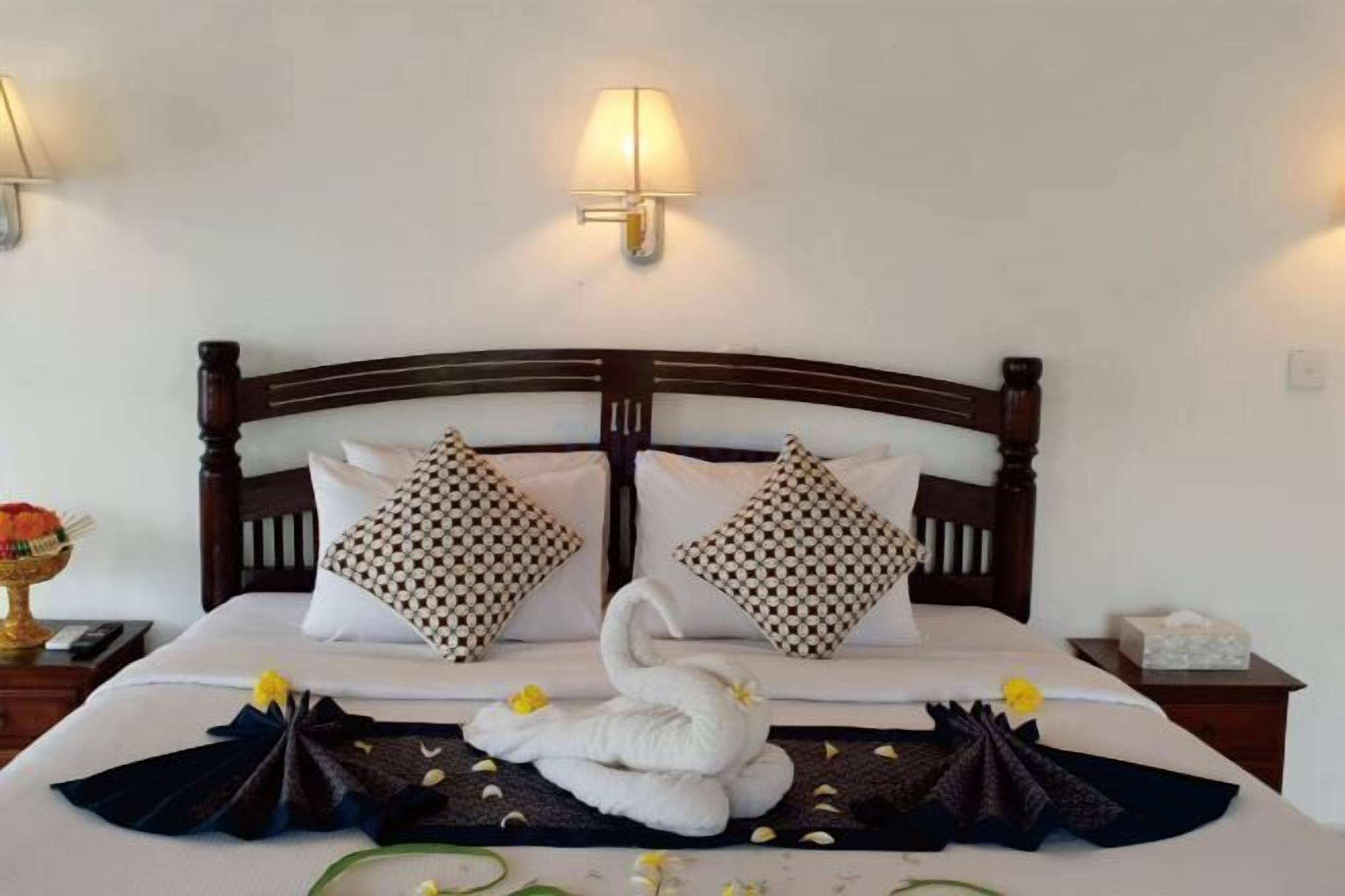 1 bedroom, in-room safe, desk, free WiFi