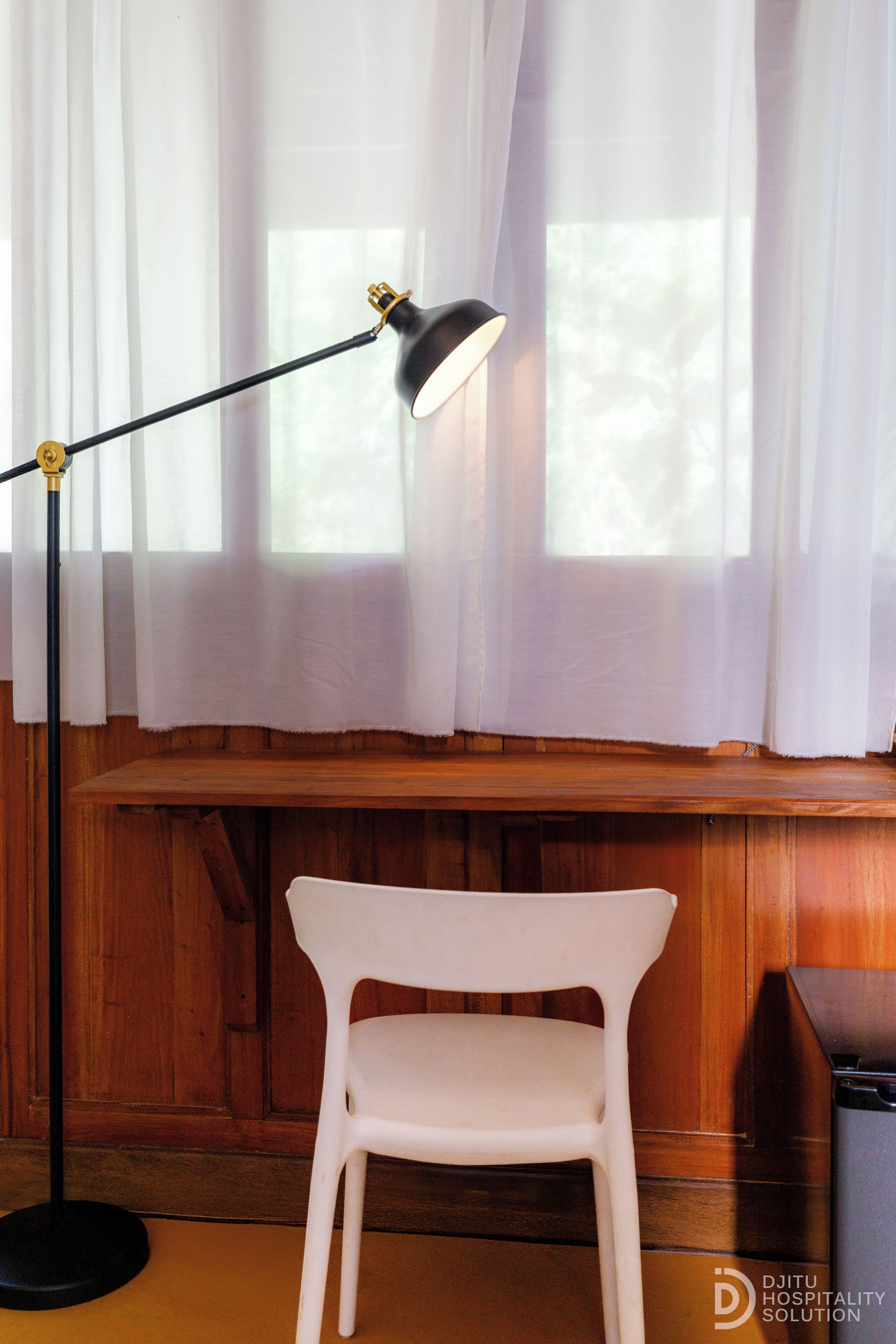 Comfort Room | Premium bedding, free minibar items, desk, free WiFi