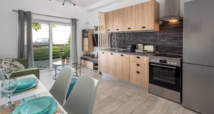 Nice n Cosy Apartment I