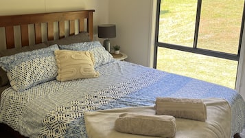 4 bedrooms, iron/ironing board, travel cot, bed sheets