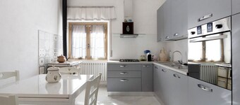 Apartment 'Ca' Lina' with Balcony and Wi-Fi