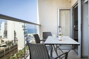 Apartment | Balkon