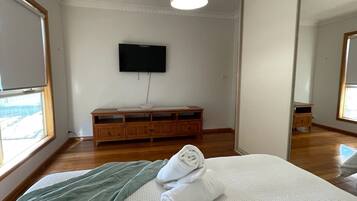 4 chambres, bureau, fer et planche Ă repasser, Wi-Fi