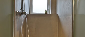 Big Family Suite with 7 beds in the center of Göppingen