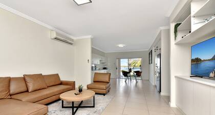 Lake Palm Resort Luxury Waterfront on 3 acres