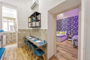 1 chambre, lit parapluie, Wi-Fi, draps fournis