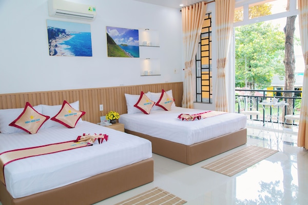 Panoramic Quadruple Room
