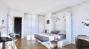 1 室のベッドルーム、ベッドシーツ