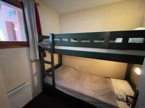 2 bedrooms, free WiFi