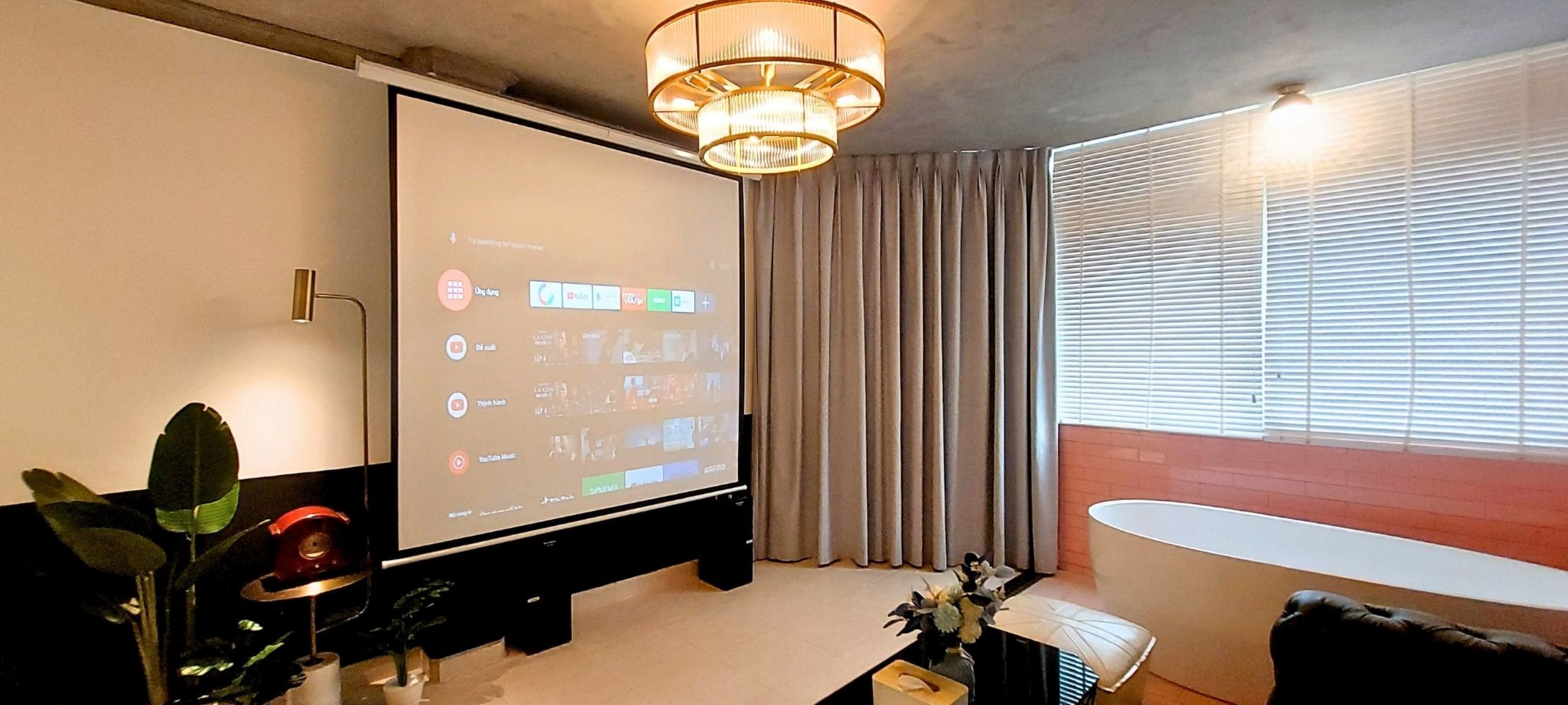 Decoración personalizada, muebles diferentes y escritorio 