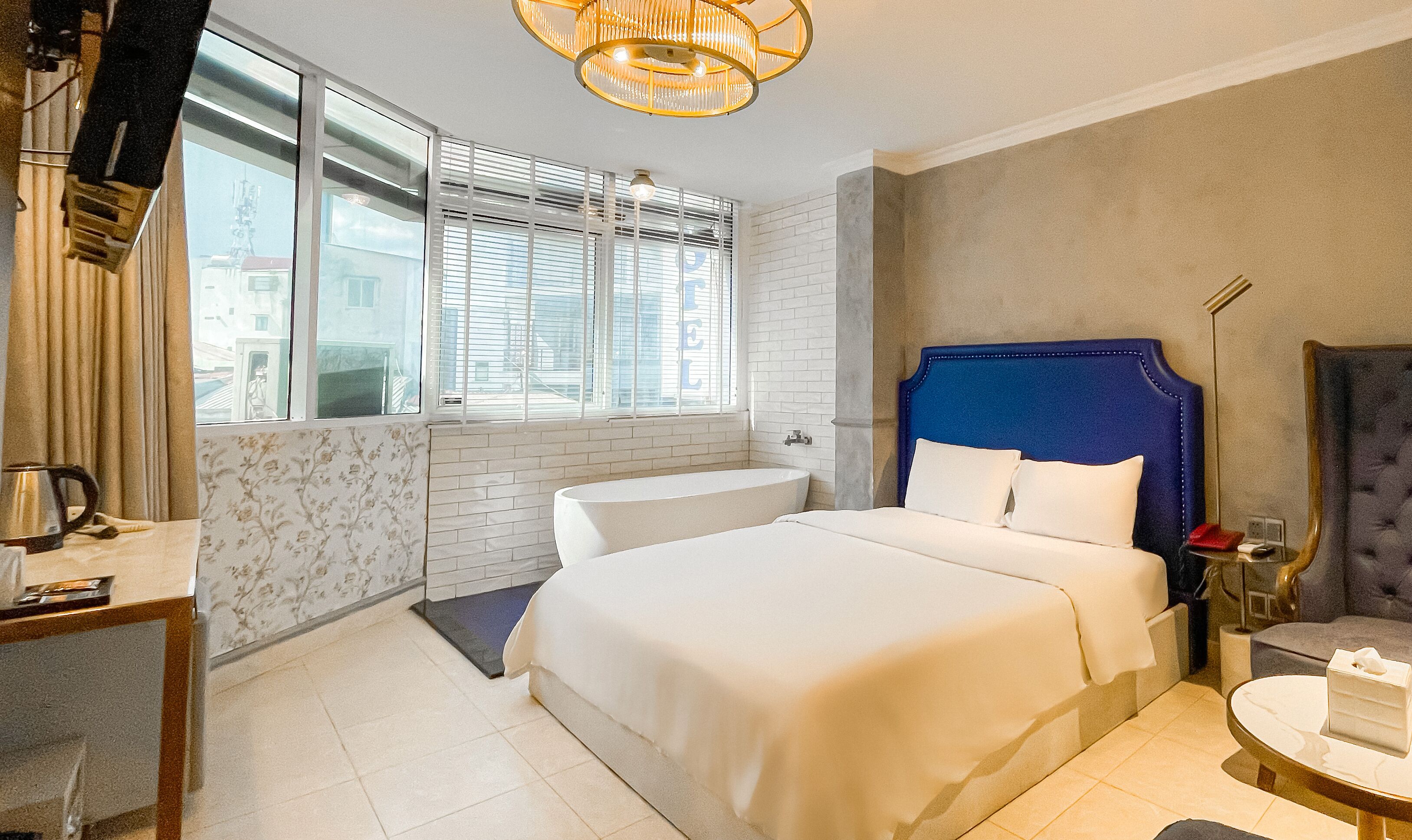 بديكورات فريدة لكل غرفة وطراز فريد لكل وحدة ومكتب