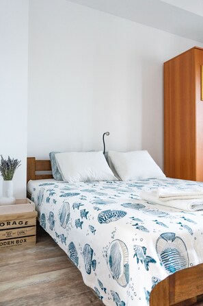 1 Schlafzimmer, Zimmersafe, BĂŒgeleisen/BĂŒgelbrett, kostenloses WLAN