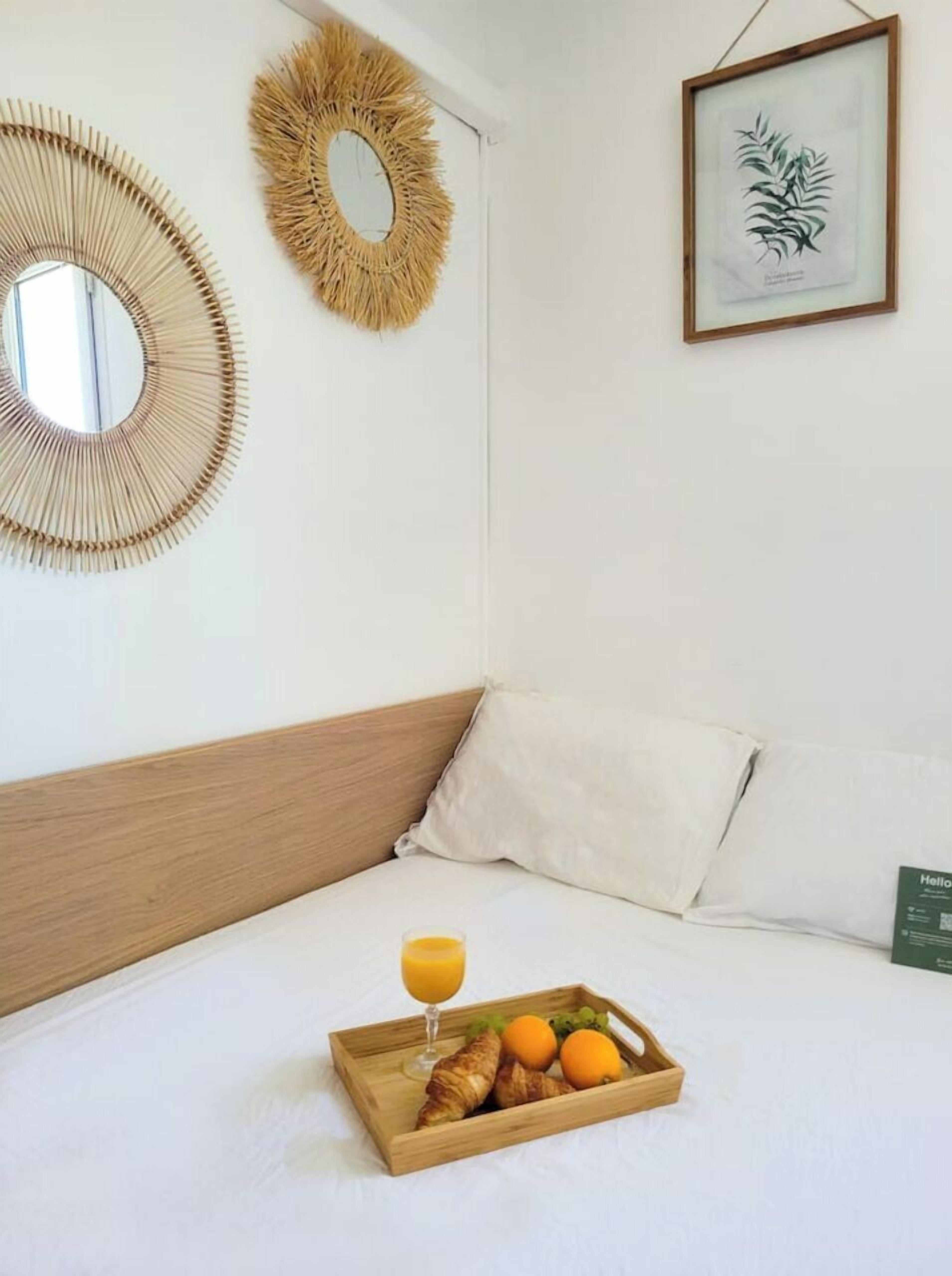 2 bedrooms, WiFi, bed sheets