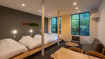 プレミアム 4 人部屋 ベッド (複数台) 禁煙 マウンテンビュー | 高級寝具、羽毛の掛け布団、ミニバー (無料)、セーフティボックス (室内)