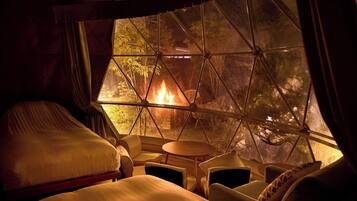 Glamping Quadruple Room, Multiple Beds, Non Smoking, Garden View | Room amenity