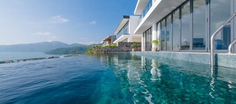 The Ocean Front Villa Nha Trang Abogo