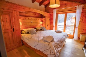 3 Schlafzimmer, Bügeleisen/Bügelbrett, Reisekinderbett, kostenloses WLAN